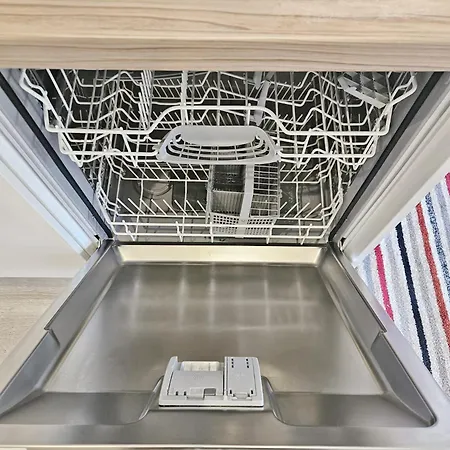 Creative Quarter Living 1br Flat At Paintworks Apartament