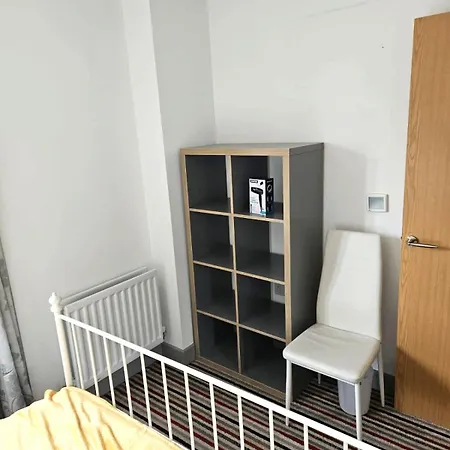 Creative Quarter Living 1br Flat At Paintworks Bristol
