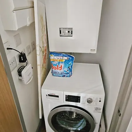 Creative Quarter Living 1br Flat At Paintworks Apartament