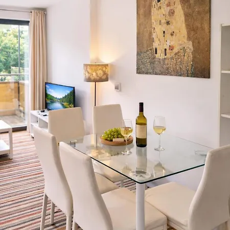 Creative Quarter Living 1br Flat At Paintworks Apartmán